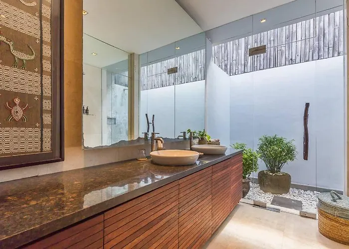 Eshara 23 An Amazing 5 Bedroom Pool Walking Distance To Villa *