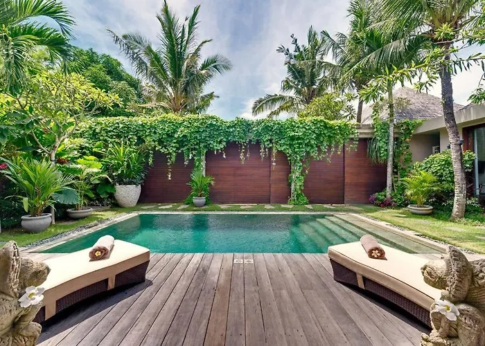 Eshara 23 An Amazing 5 Bedroom Pool Walking Distance To Villa Seminyak