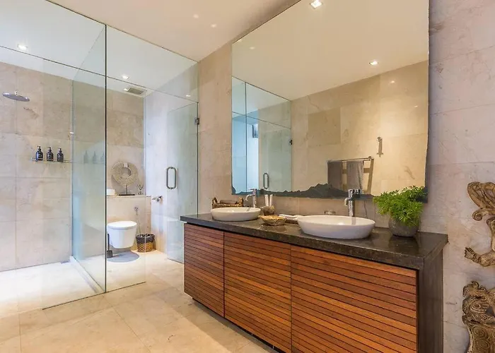 Villa Eshara 23 An Amazing 5 Bedroom Pool Walking Distance To